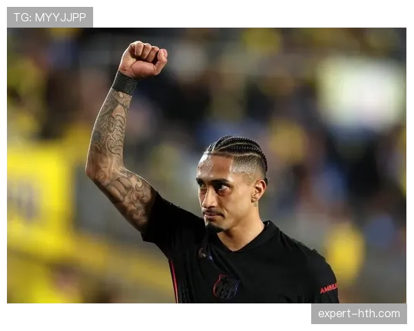 拉菲尼亚展现卓越领导力，带领球队实现整体跃升