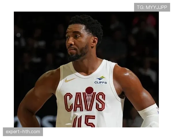 米切尔挡拆单打效率提升胜过上季